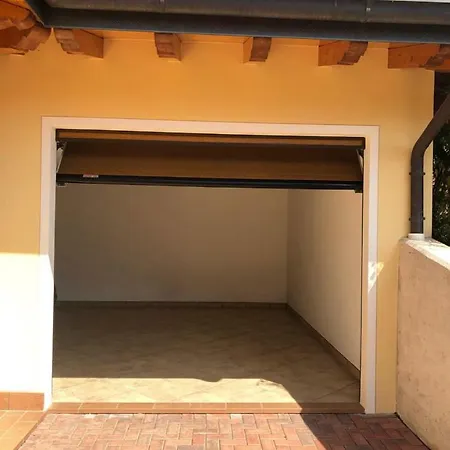 Apartment Isola